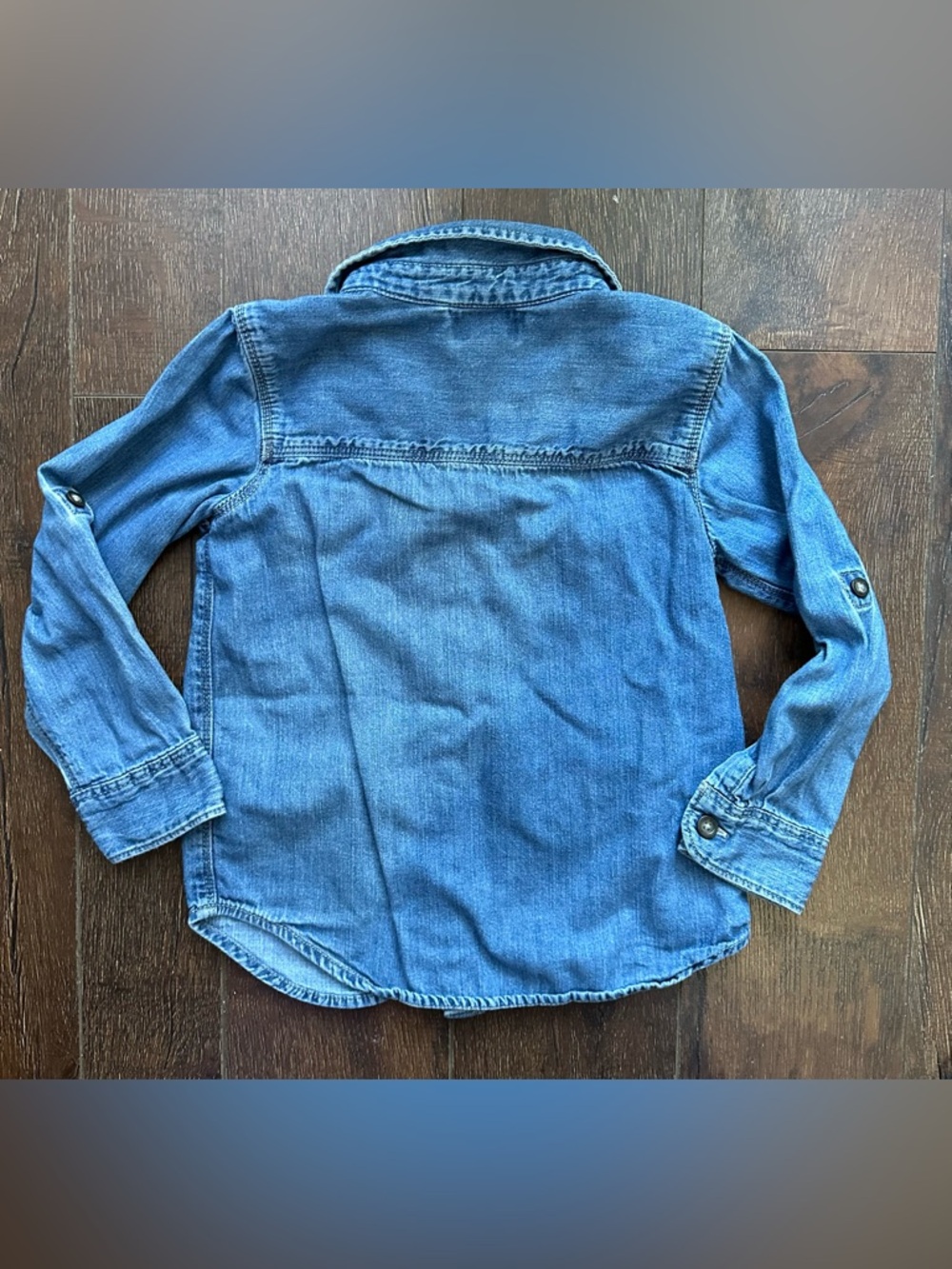 Old Navy Chambray Denim Shirt 
Size 5T - Picture 3 of 3
